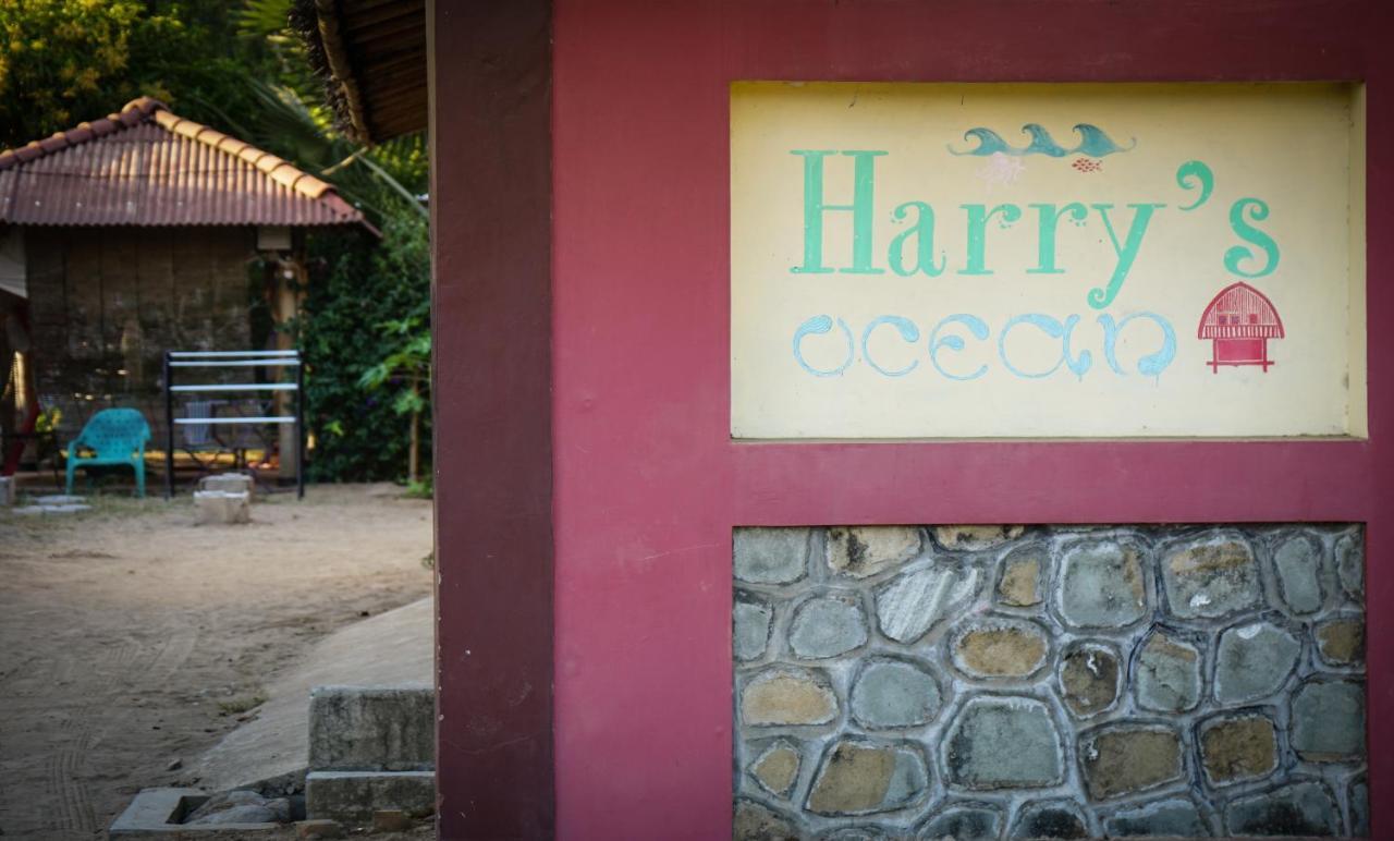 Harry'S Ocean House Pacitan Lejlighed Eksteriør billede