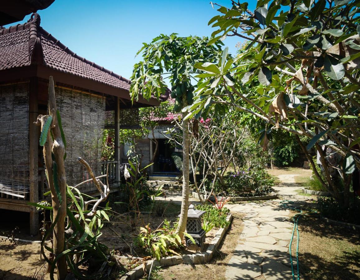 Harry'S Ocean House Pacitan Lejlighed Eksteriør billede